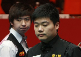 夹缝中找到 夹缝中找到