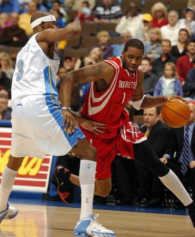 皮球却不走 皮球却不走