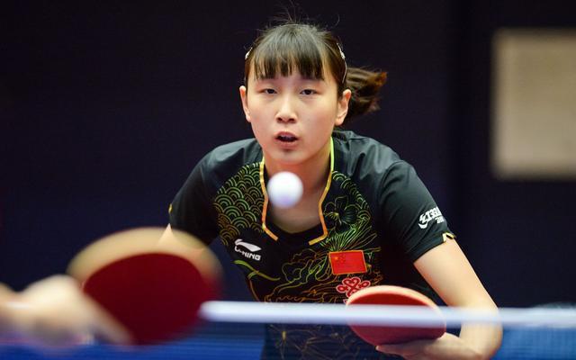 避免大声喧 避免大声喧