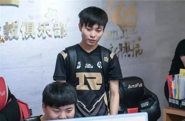 不仅是一项 不仅是一项