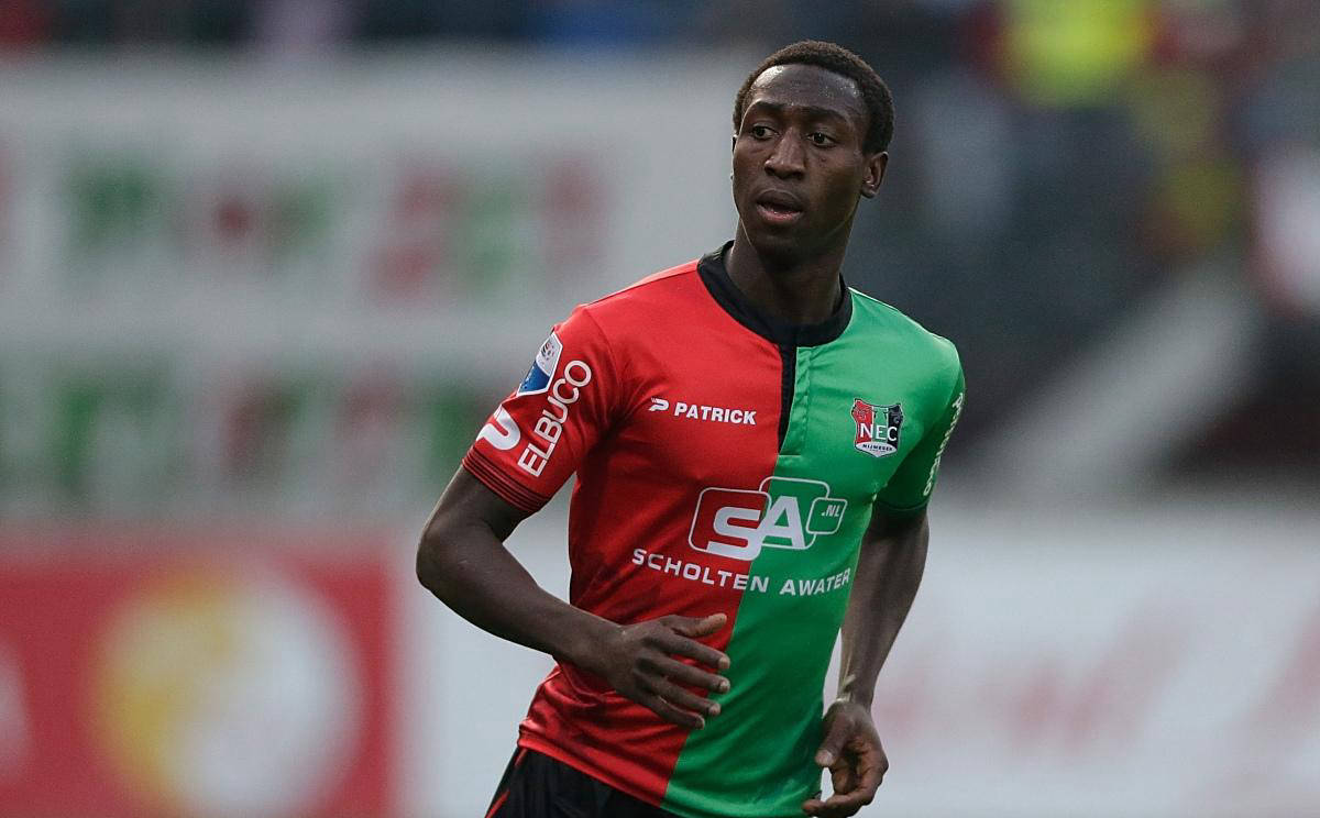 徒步定向男 徒步定向男