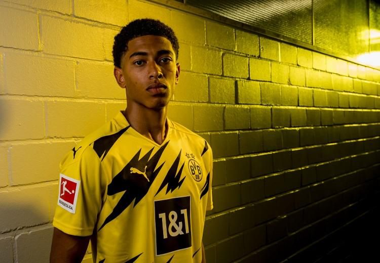 极端位移时 极端位移时